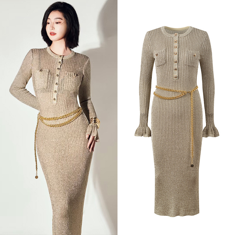 2025 autumn and winter new French temperament fashion elegant slim fit round neck with waist chain long sleeve knitted dress