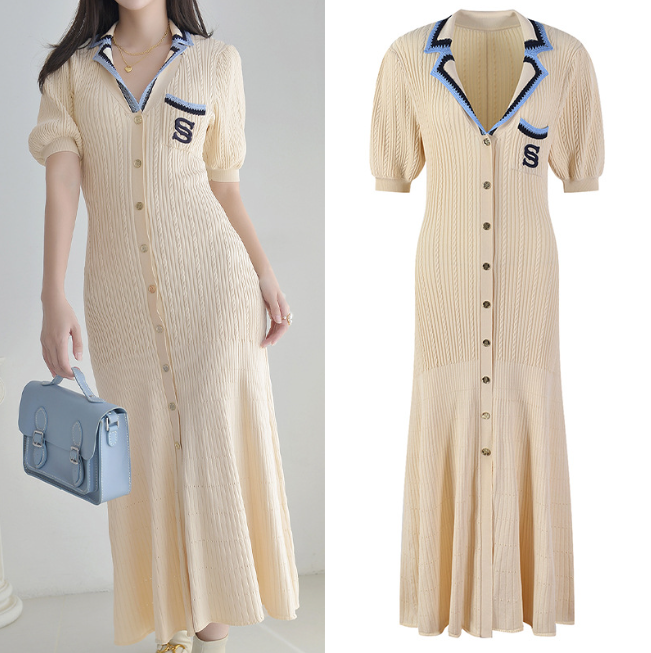 2023 Autumn New Arrive V-neck Knitted Long Dress Women's Luxury Designer Slim Vintage Dresses 5220381