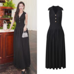 2025 autumn new French classic black temperament goddess fan slimming V-neck long sleeveless dress