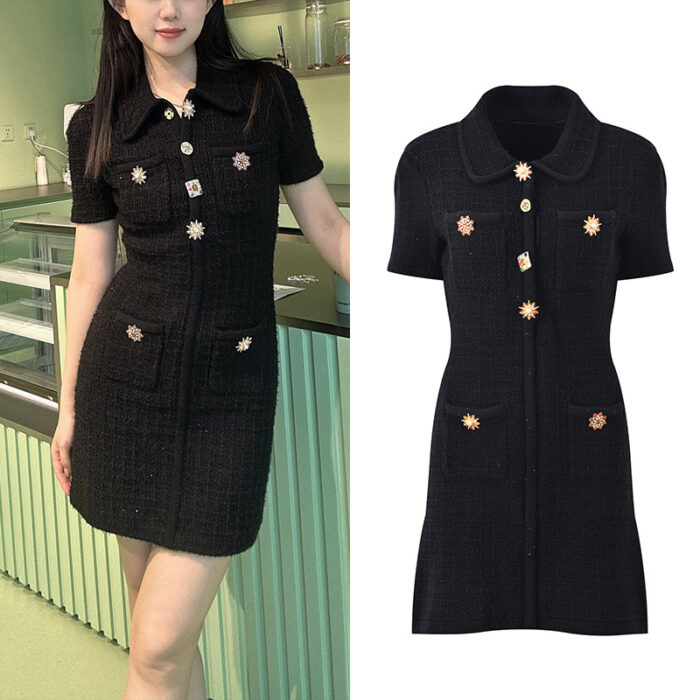 2025 autumn new French lady Chanel style heavy jewelry button black texture dress
