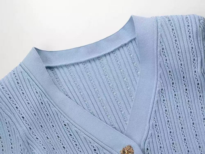 V-neck Elegance Dress Women's 2024 New Ruffle Edge Patchwork Knitted Fishtail Dresses 5240112 - Image 3