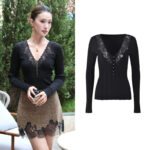 2025 Autumn New Gentle Aging Lace Splicing V-neck Hollow out Slim Fit Knitted Top 52250299