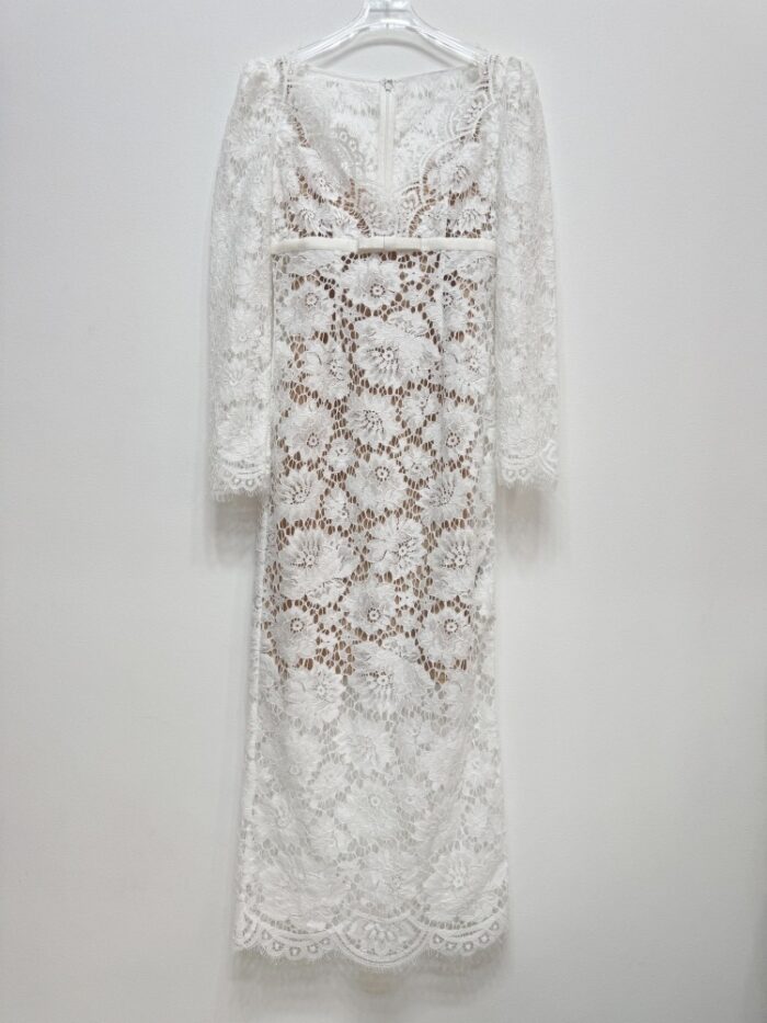 2025 Autumn-Winter New Model: Pure White Long-Sleeve V-Neck Lace Dress - Image 2