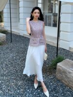2025 Fall-Winter New Model: Red and Pink Mini Two-Layer Lace Dress with Round Neck, Sleeveless, Pleated, Long Skirt