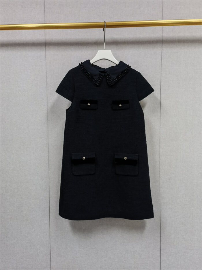 25 Autumn/Winter New French Fashionable Detachable Bead Square Collar Short Sleeve Coarse Floral Straight Tube Dress - Image 2
