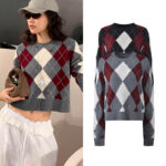 2025 autumn and winter new color contrasting diamond grid heavy industry hot stamping temperament fashionable and versatile short round neck knitted sweater sweater