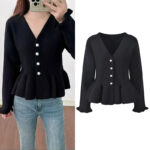 2026 early spring new V-neck design with ruffled hem, pleated black fungus cuffs, fashionable and versatile knitted cardigan